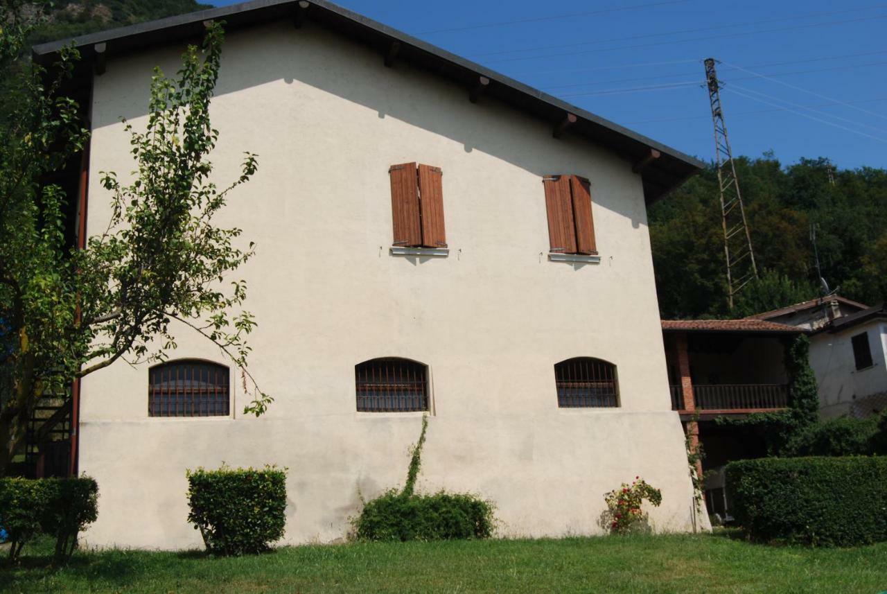 Agriturismo Cascina Bissiniga Salò Zewnętrze zdjęcie