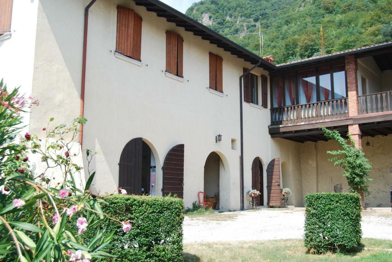 Agriturismo Cascina Bissiniga Salò Zewnętrze zdjęcie